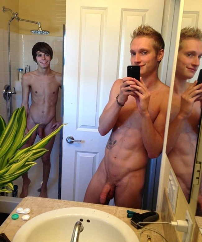 Naked couple selfie