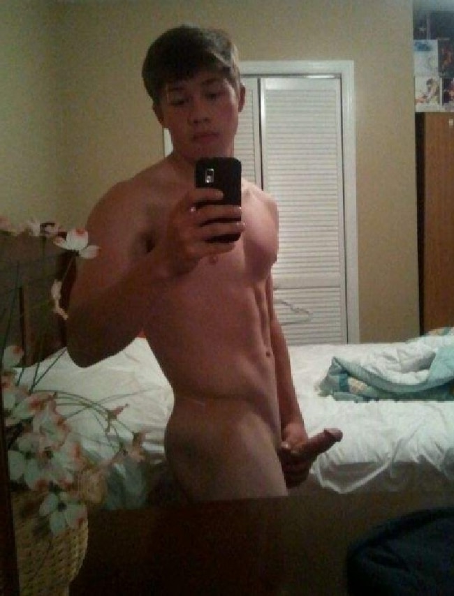 Cute Nude Teen Boy